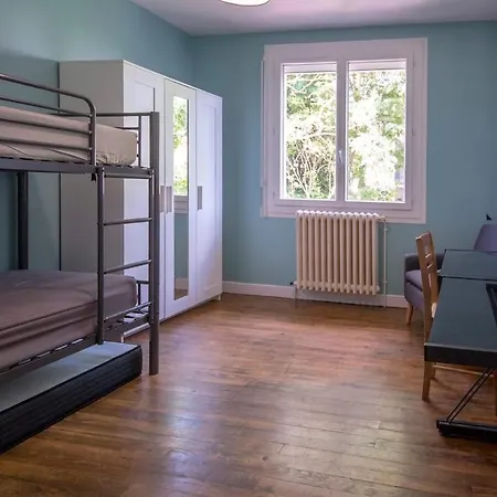 Hébergement de vacances Le Cocon-gite-cour Et Jardin-wifi-proche Centre Montauban