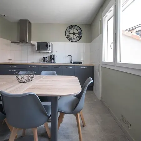 La Cahute, Avec Jardin Pour 15 Personnes Prázdninový dům Montauban