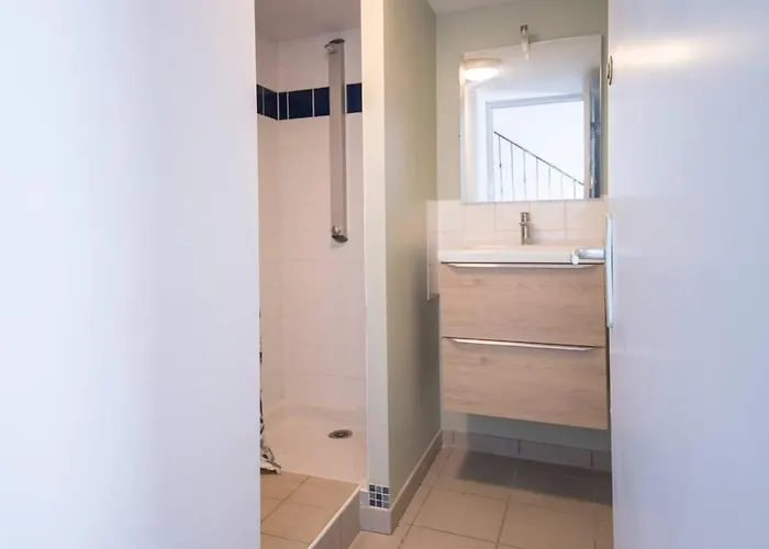 La Cahute, Avec Jardin Pour 15 Personnes