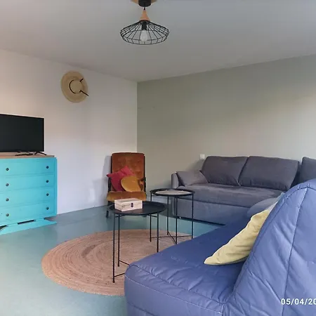 La Cahute, Avec Jardin Pour 15 Personnes