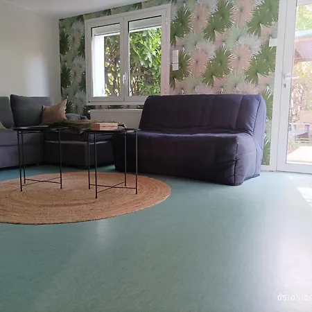 La Cahute, Avec Jardin Pour 15 Personnes Montauban