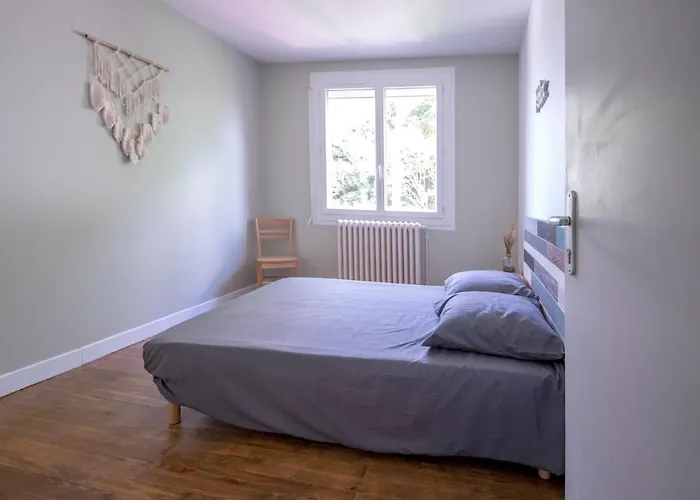 La Cahute, Avec Jardin Pour 15 Personnes Дом отдыха Монтобан