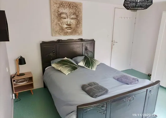 La Cahute, Avec Jardin Pour 15 Personnes * Монтобан